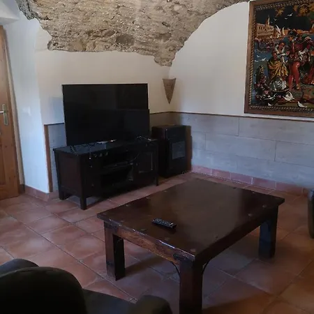 Casa Rural, Masia Antigua Restaurada Holiday home *