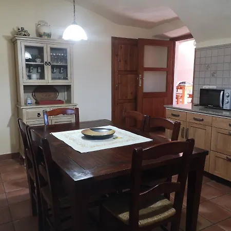 Casa Rural, Masia Antigua Restaurada Holiday home *
